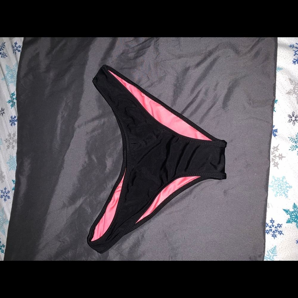 Victoria’s Secret bottom